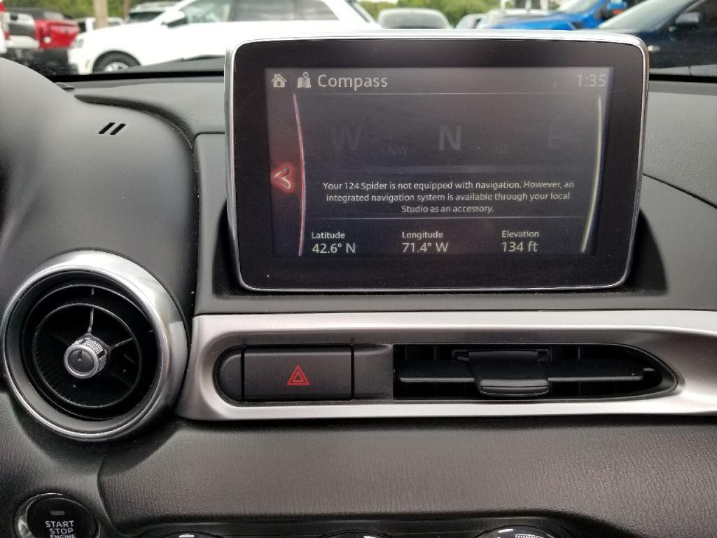 2017 FIAT 124 Spider Image 20