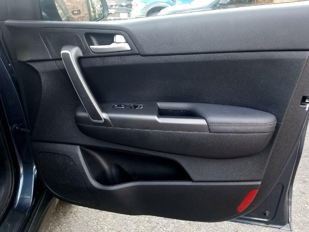 2019 Kia Sportage Image 32