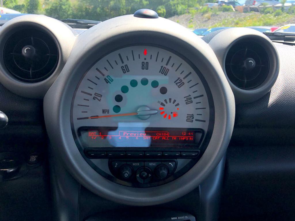 2012 MINI Countryman Image 19