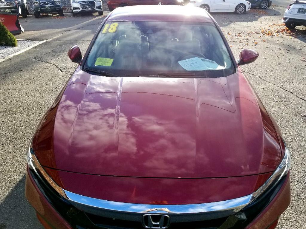 2018 Honda Accord Image 11
