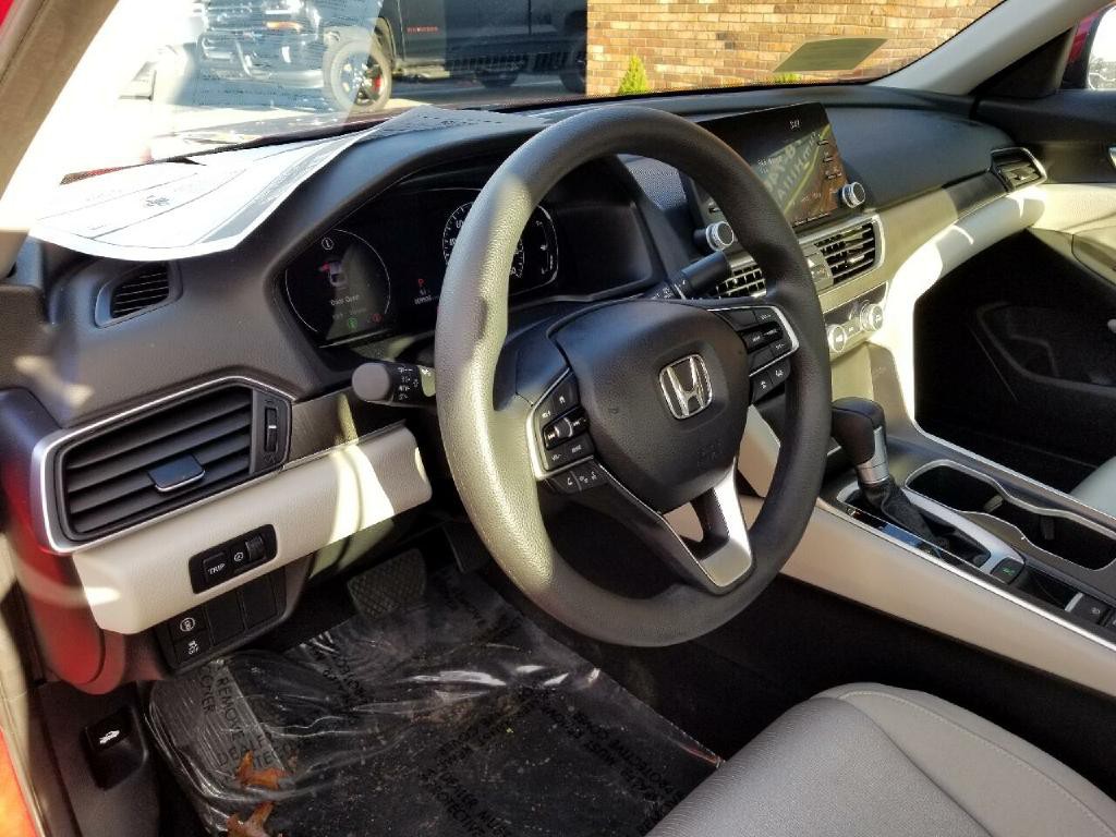 2018 Honda Accord Image 12