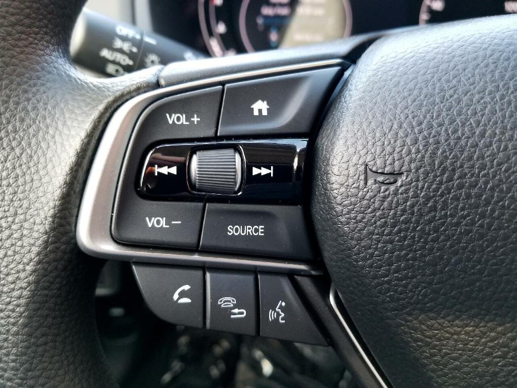 2018 Honda Accord Image 23