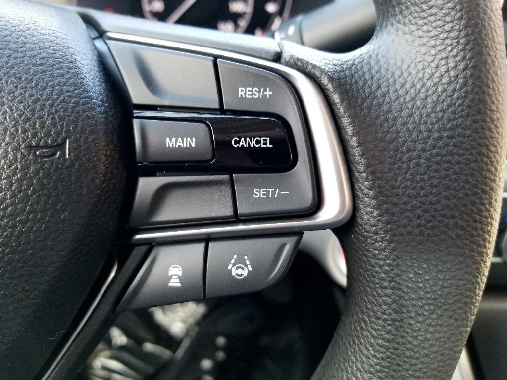 2018 Honda Accord Image 24