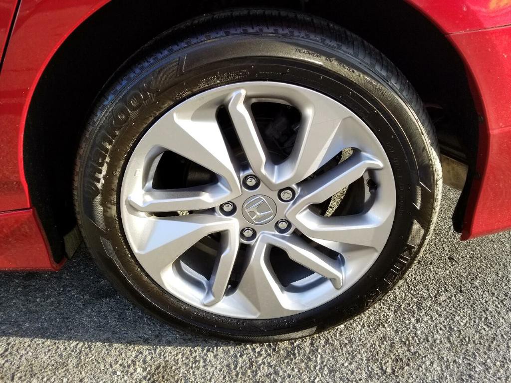 2018 Honda Accord Image 41