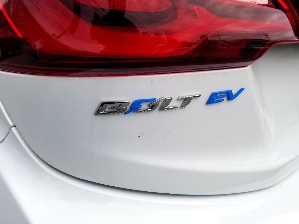 2017 Chevrolet Bolt EV Image 5