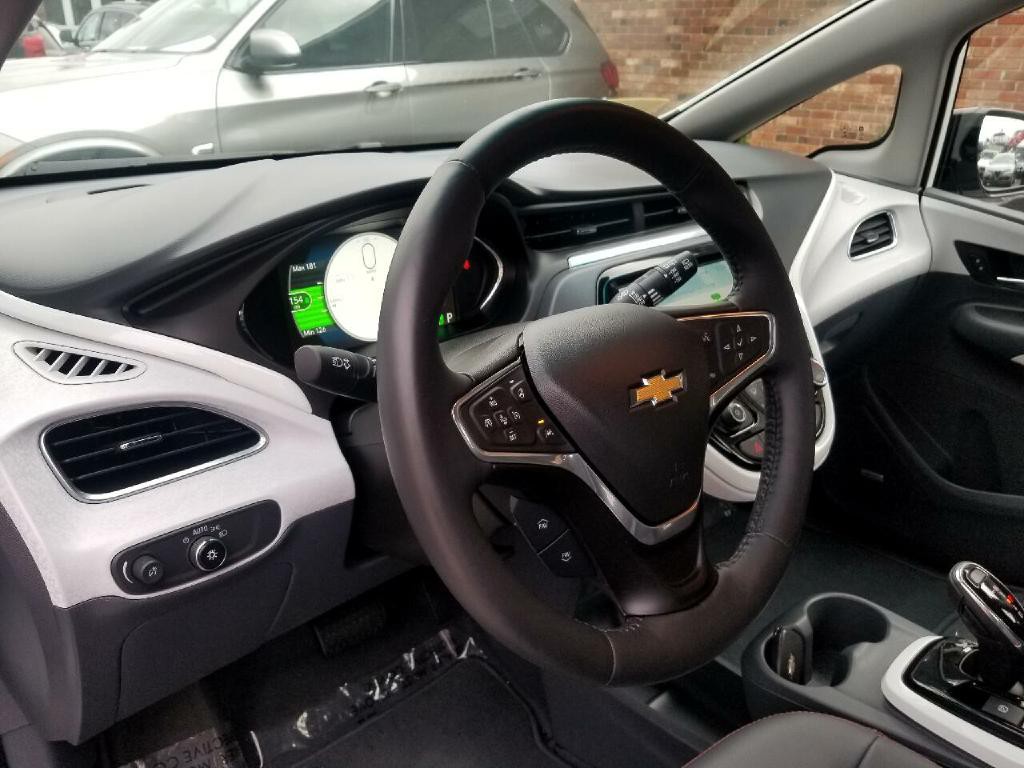 2017 Chevrolet Bolt EV Image 6