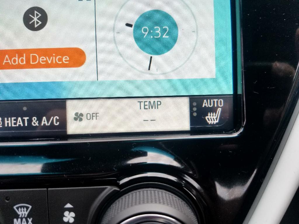 2017 Chevrolet Bolt EV Image 13