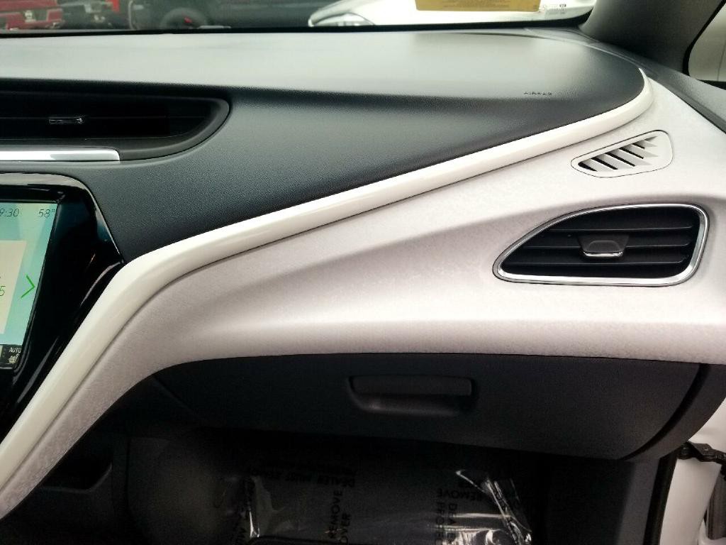 2017 Chevrolet Bolt EV Image 14