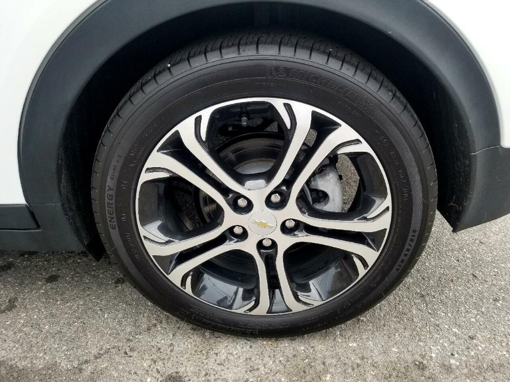 2017 Chevrolet Bolt EV Image 18
