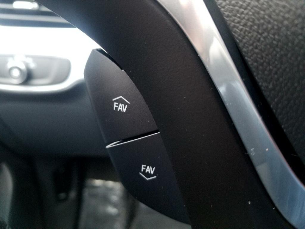2017 Chevrolet Bolt EV Image 27