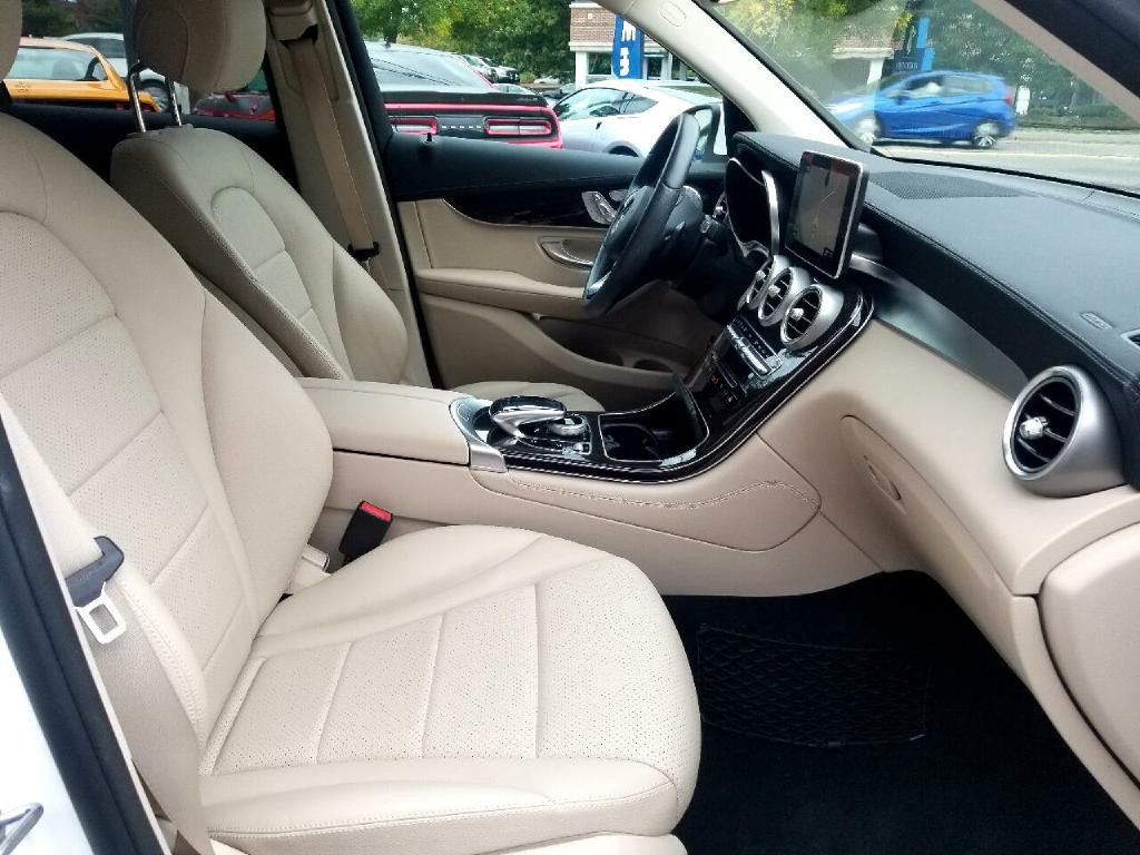 2017 Mercedes-Benz GLC-Class Image 22