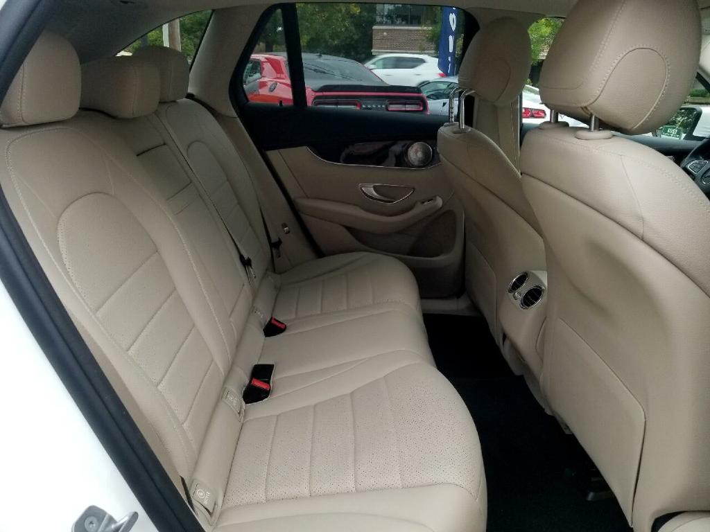 2017 Mercedes-Benz GLC-Class Image 23