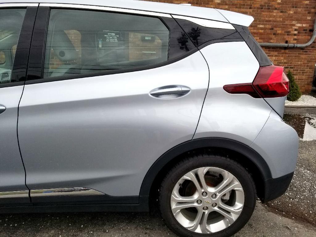 2017 Chevrolet Bolt EV Image 12