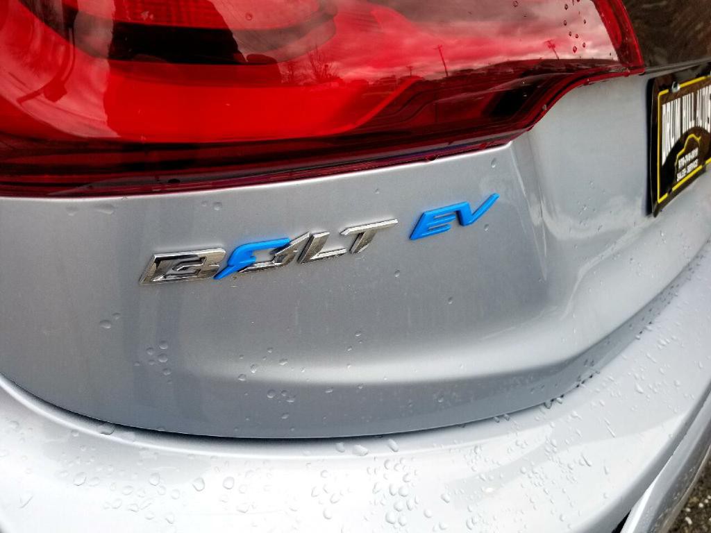 2017 Chevrolet Bolt EV Image 13