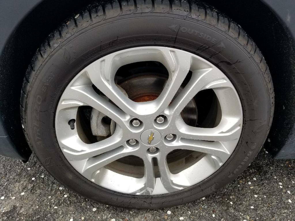 2017 Chevrolet Bolt EV Image 18