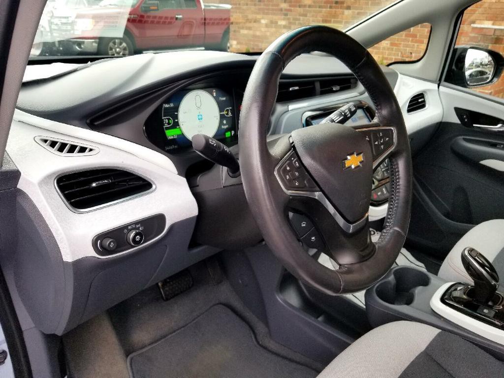 2017 Chevrolet Bolt EV Image 21