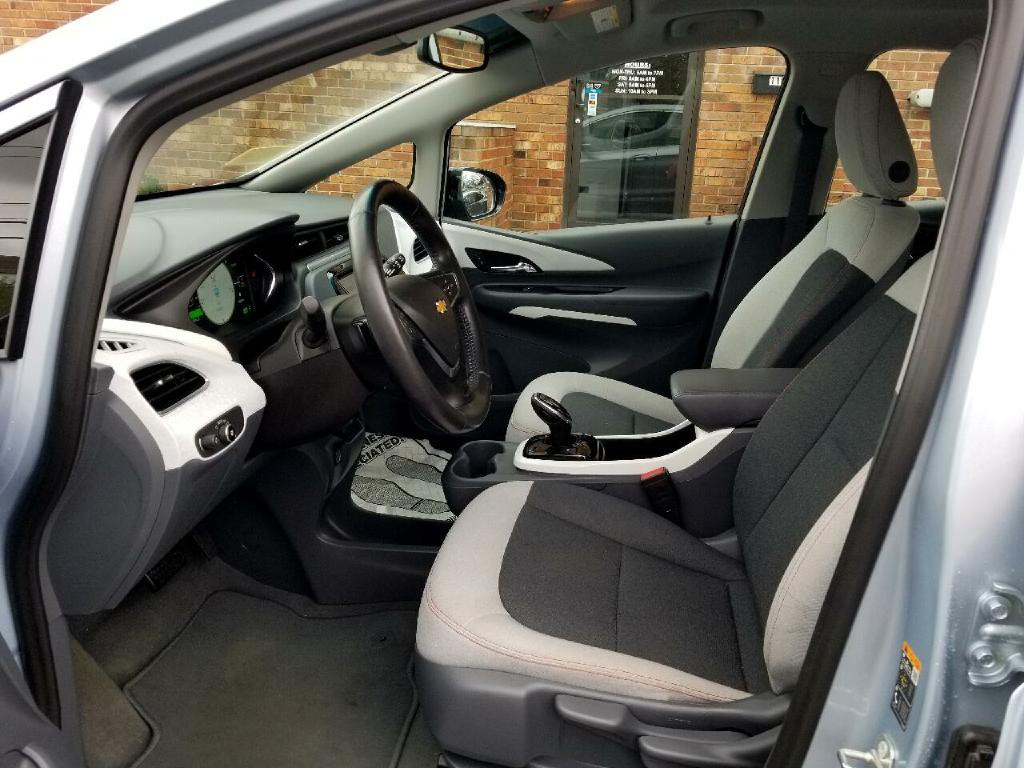 2017 Chevrolet Bolt EV Image 22