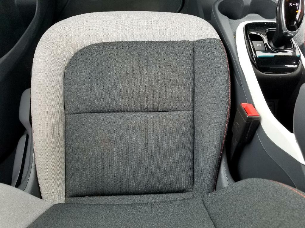 2017 Chevrolet Bolt EV Image 25