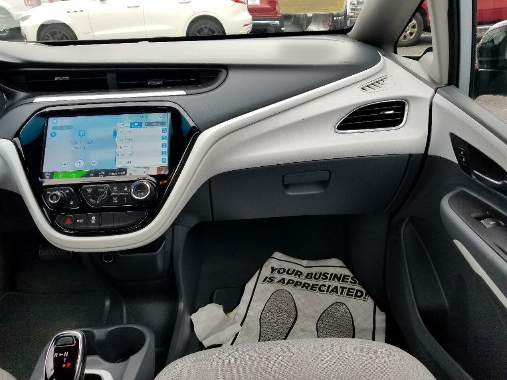2017 Chevrolet Bolt EV Image 29