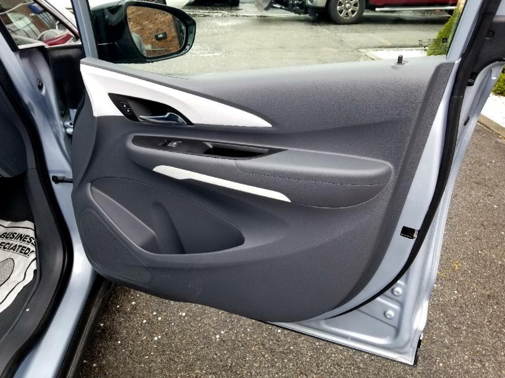 2017 Chevrolet Bolt EV Image 42