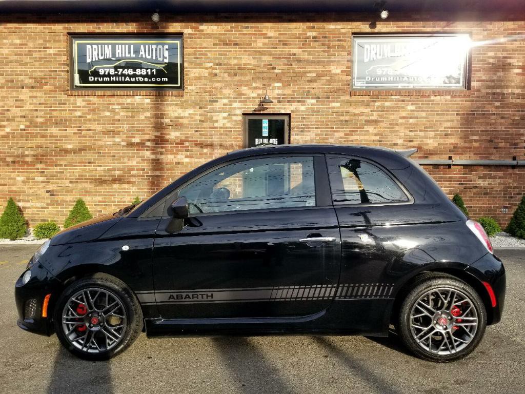 2017 FIAT 500 Image 8