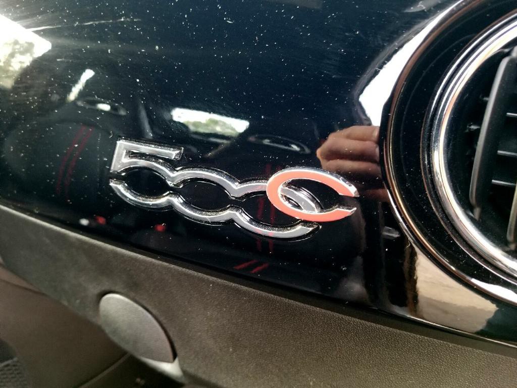 2017 FIAT 500 Image 16