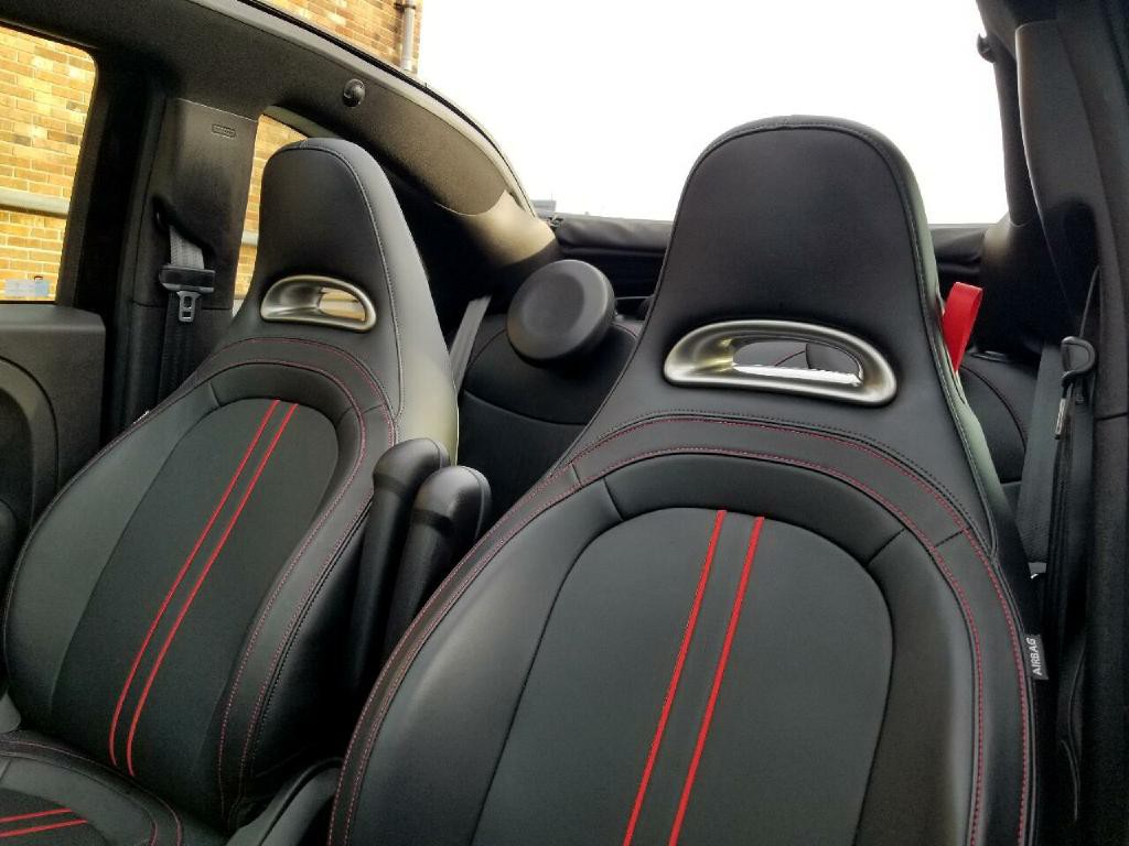2017 FIAT 500 Image 26