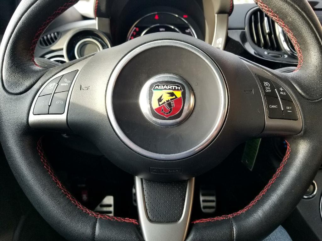 2017 FIAT 500 Image 45