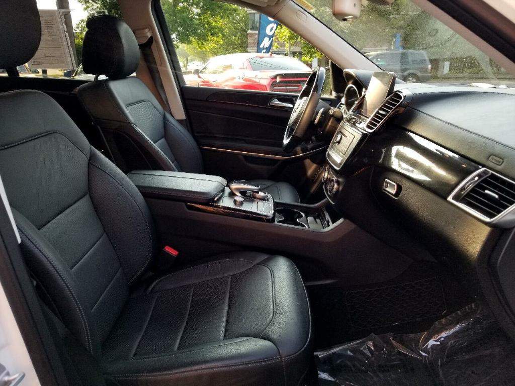 2018 Mercedes-Benz GLS-Class Image 34
