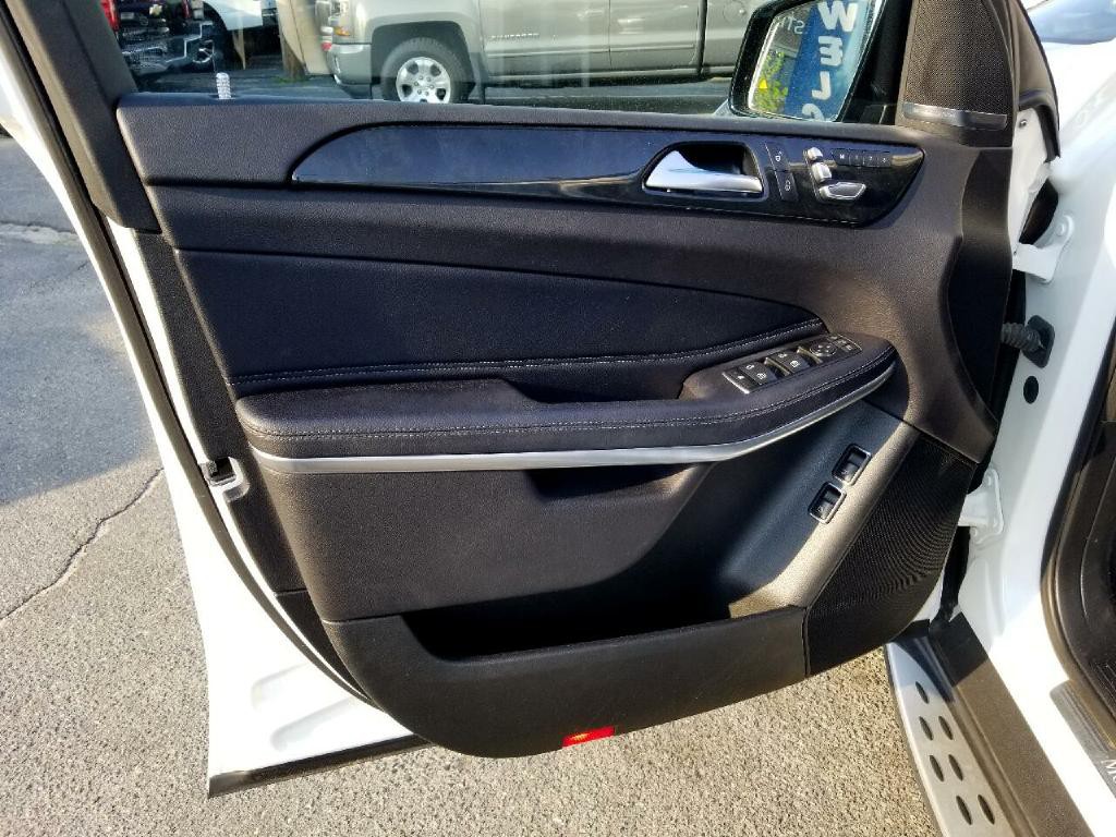 2018 Mercedes-Benz GLS-Class Image 64