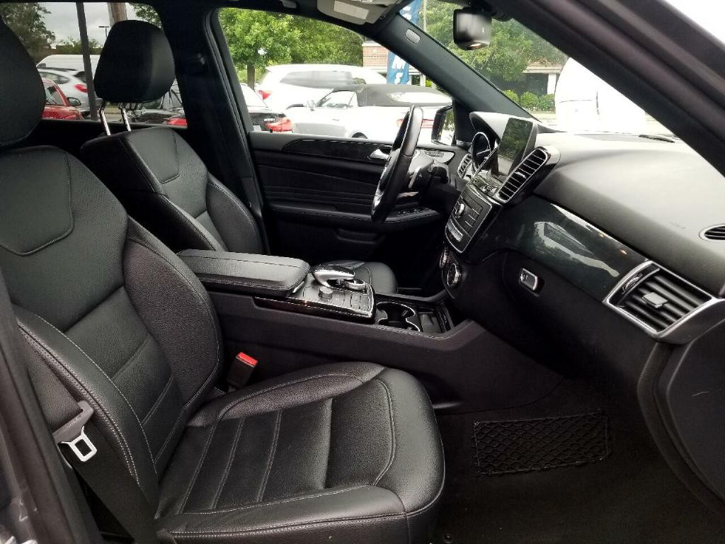 2018 Mercedes-Benz GLE-Class Image 30