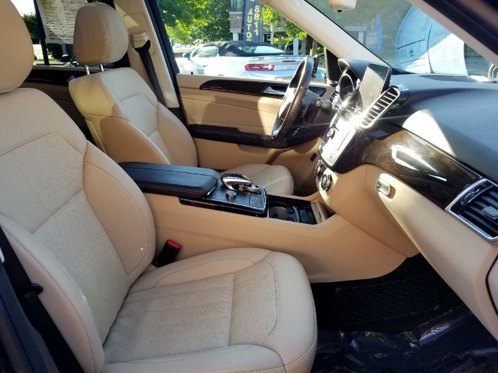 2018 Mercedes-Benz GLE-Class Image 32