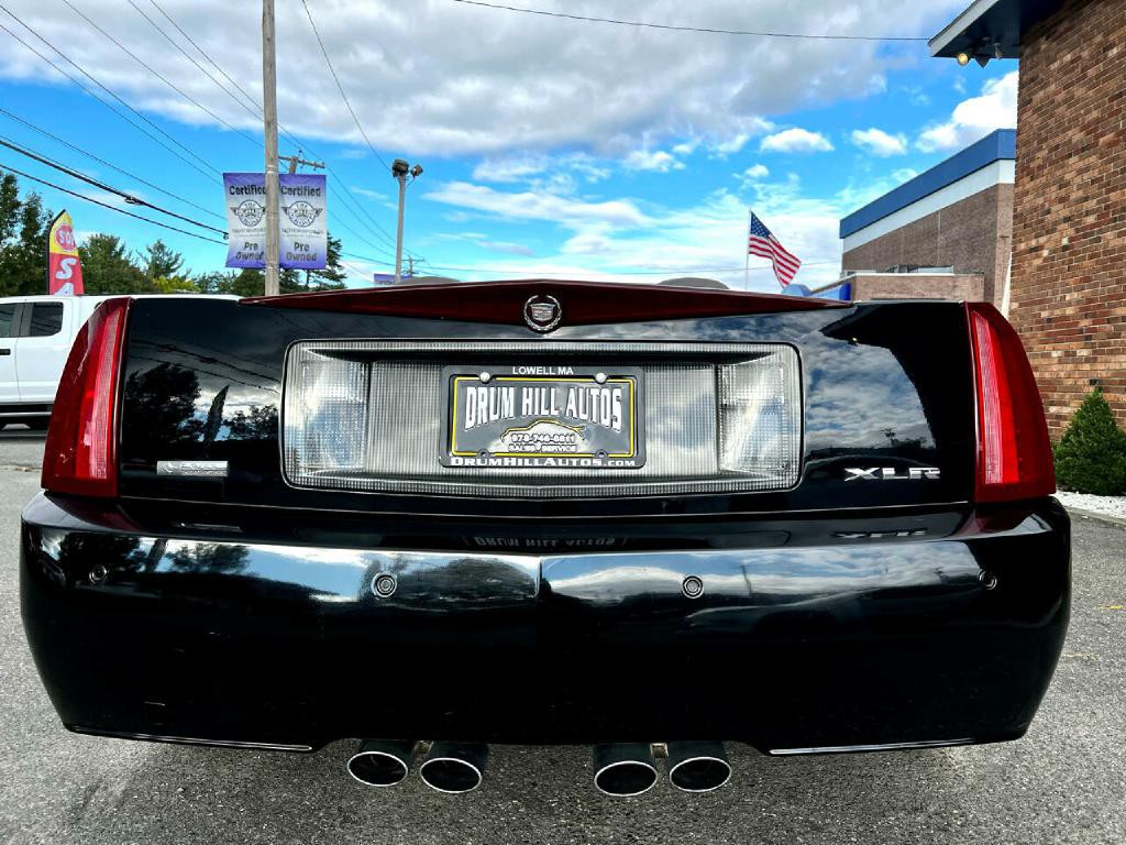 2004 Cadillac XLR Image 4