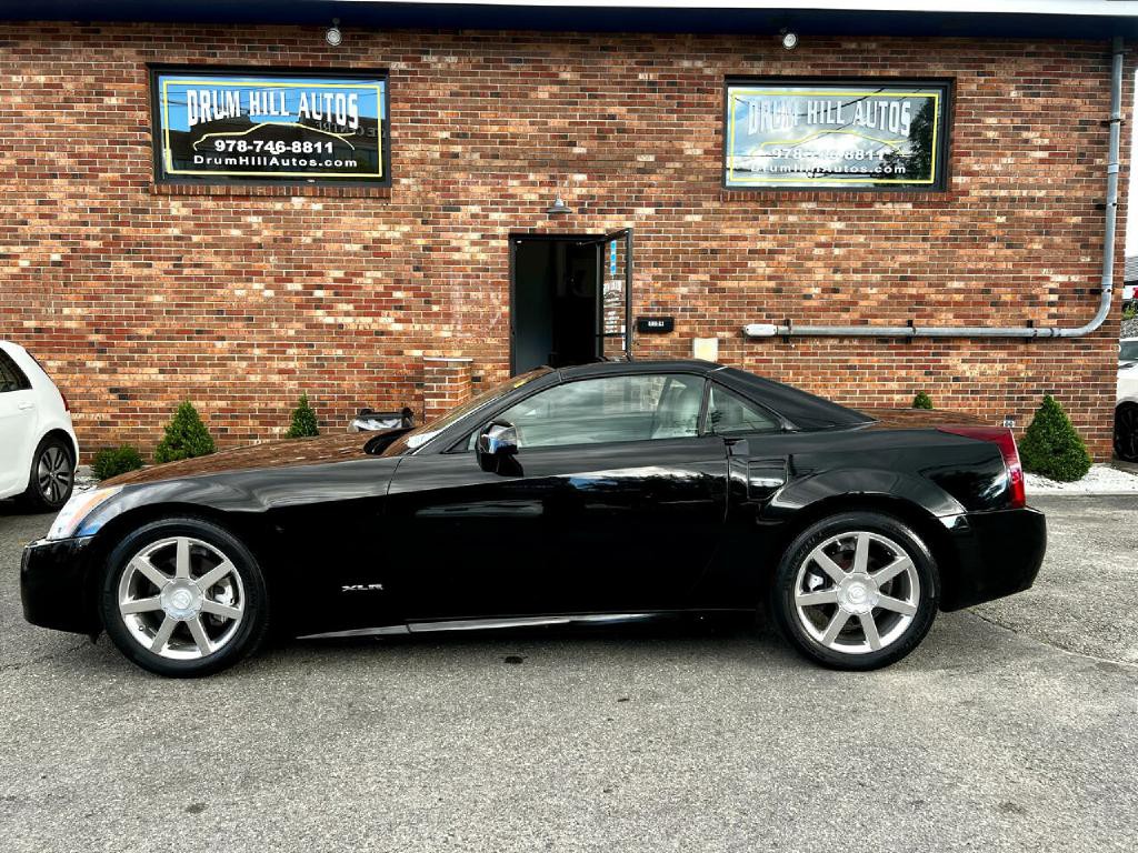 2004 Cadillac XLR Image 20