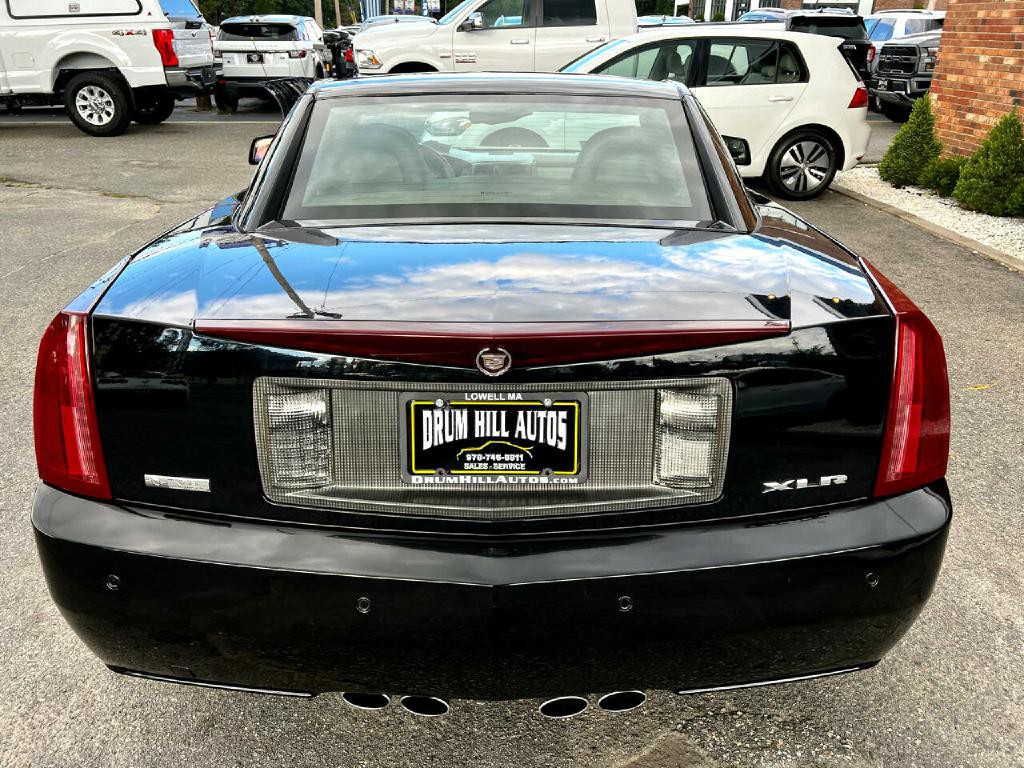 2004 Cadillac XLR Image 22