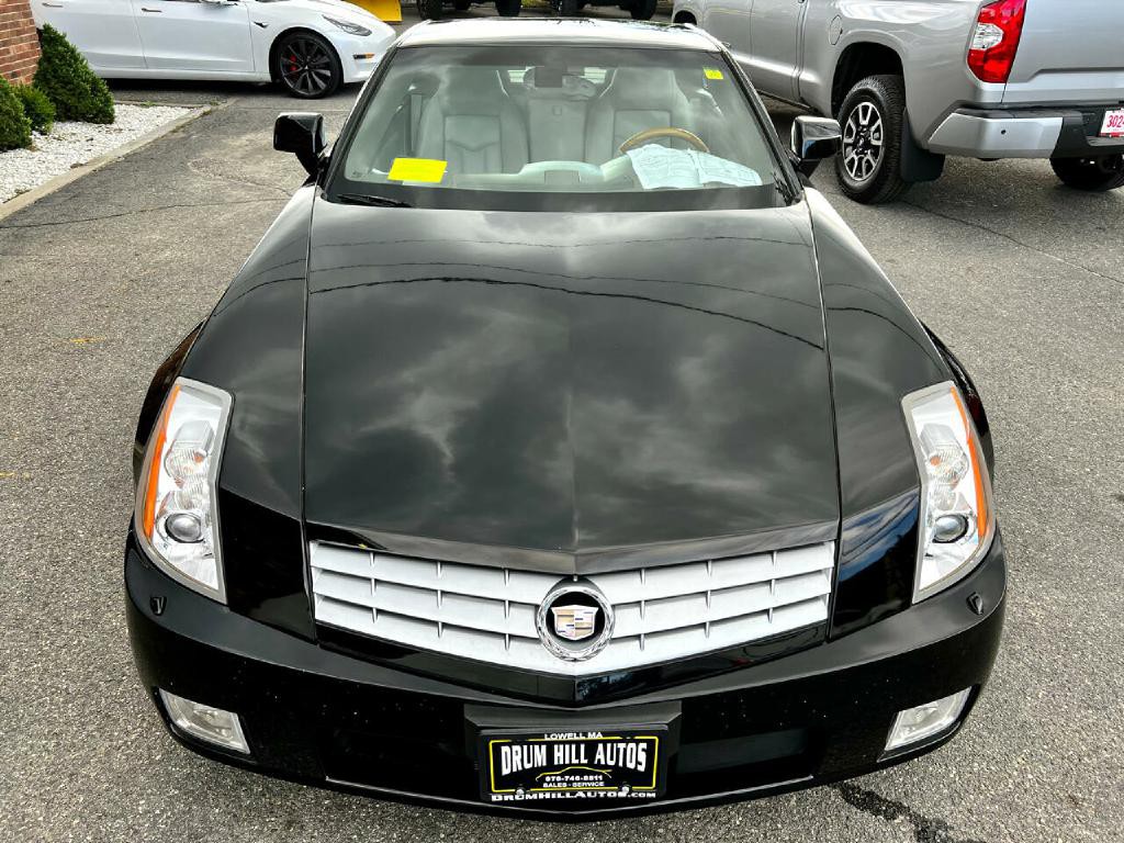 2004 Cadillac XLR Image 26