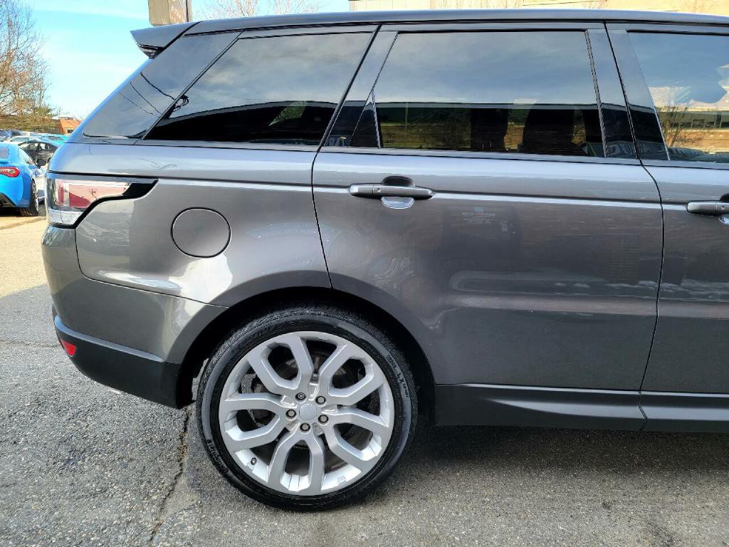 2017 Land Rover Range Rover Sport Image 11