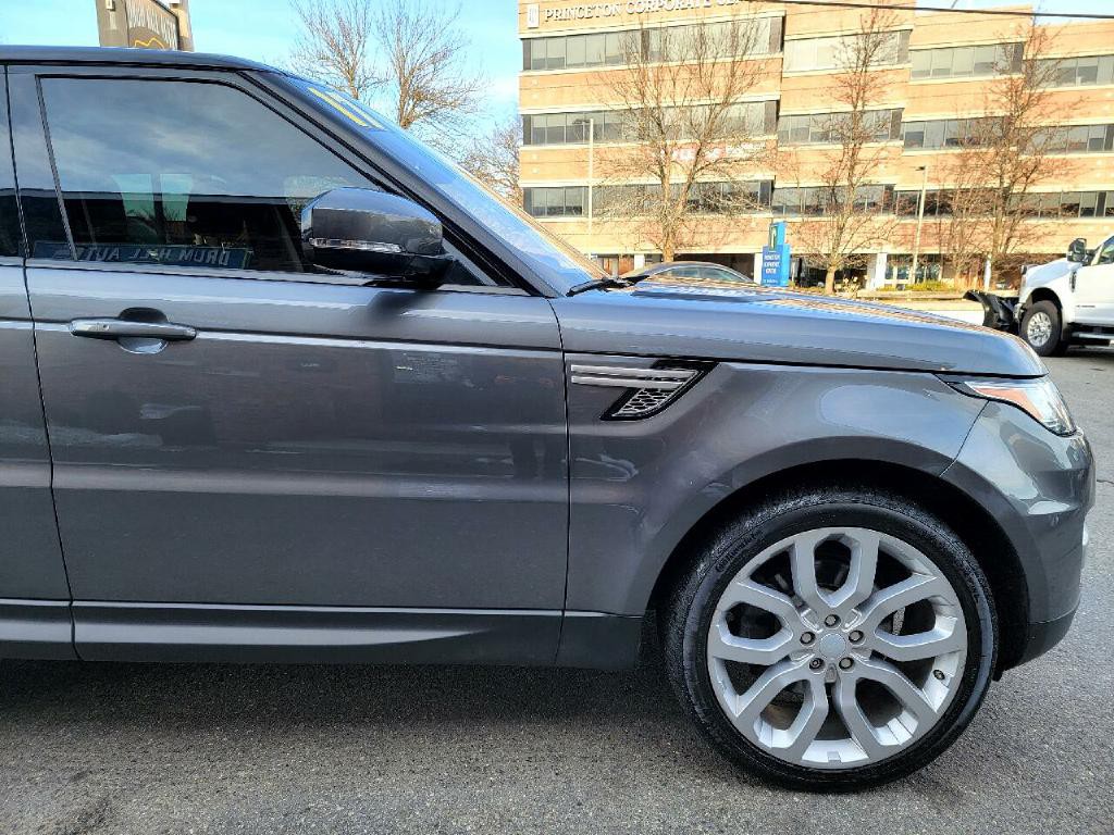 2017 Land Rover Range Rover Sport Image 12