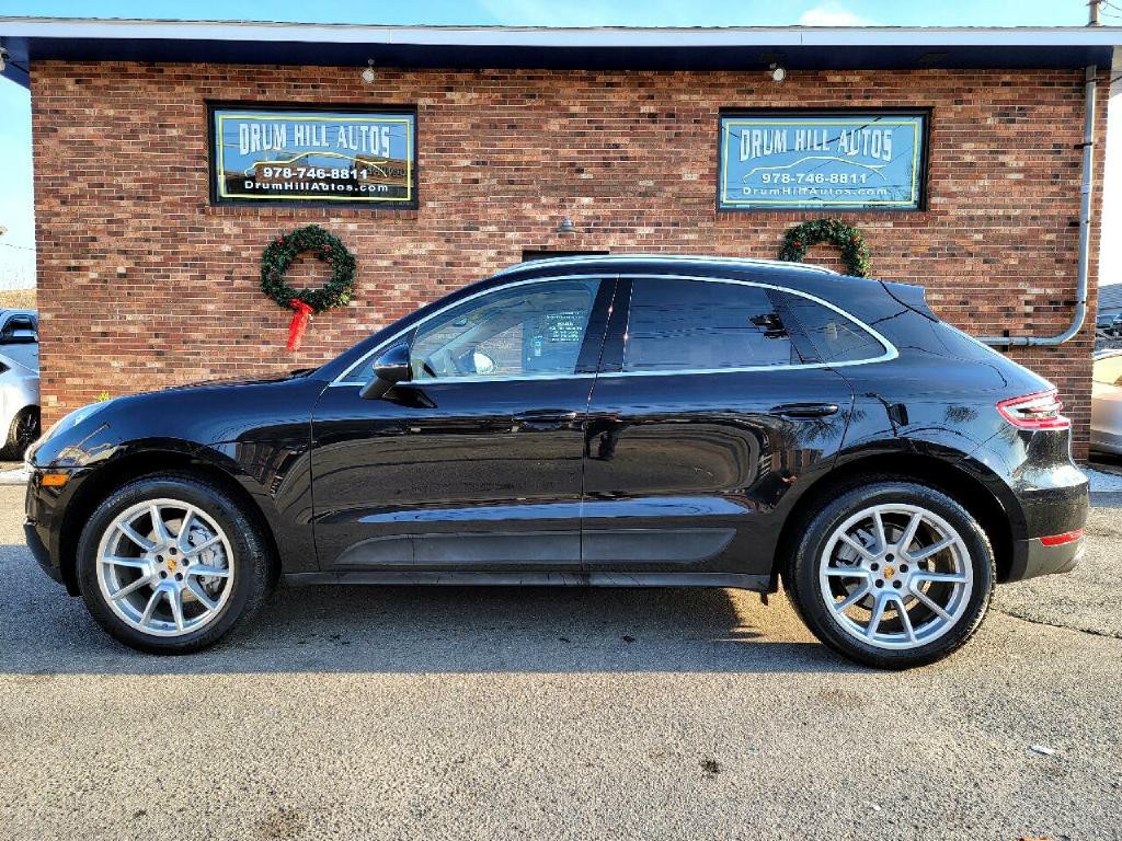 2016 Porsche Macan Image 2