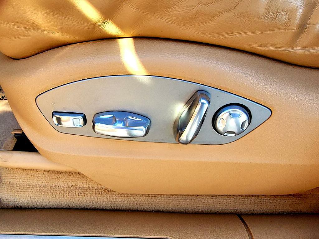2016 Porsche Macan Image 53