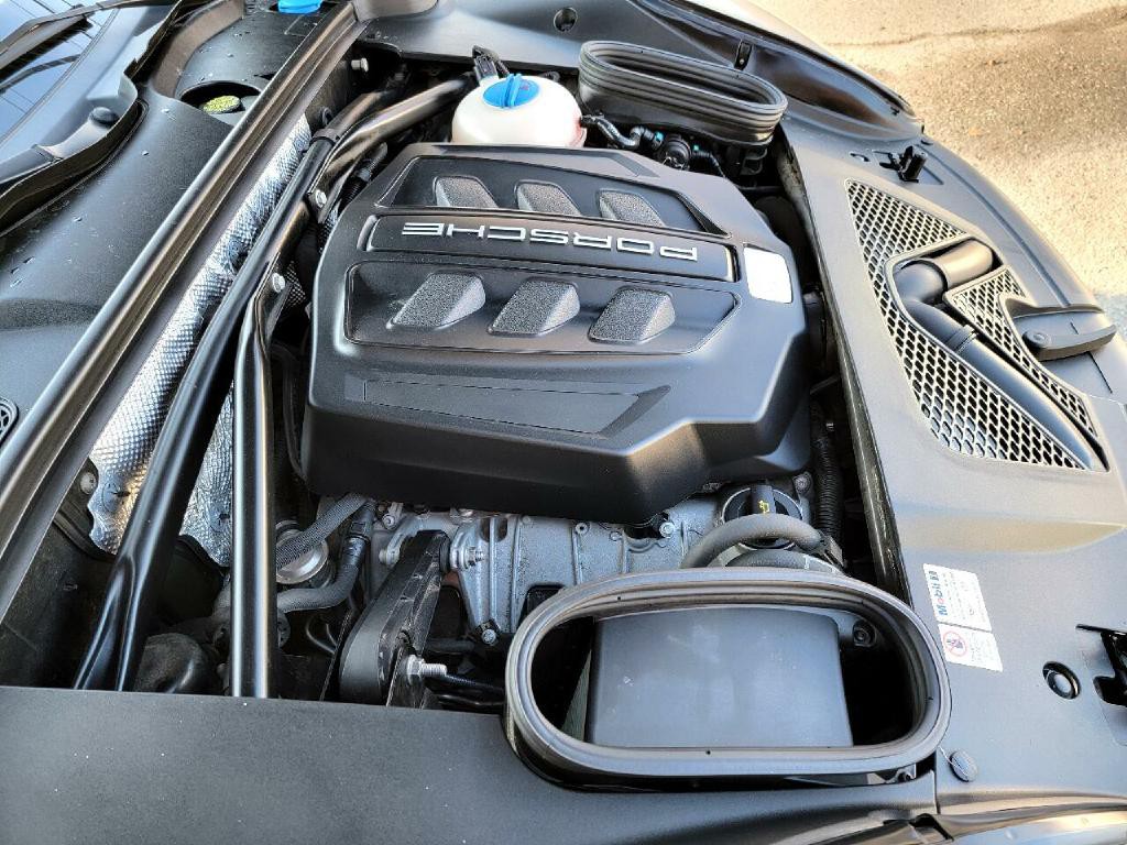 2016 Porsche Macan Image 63