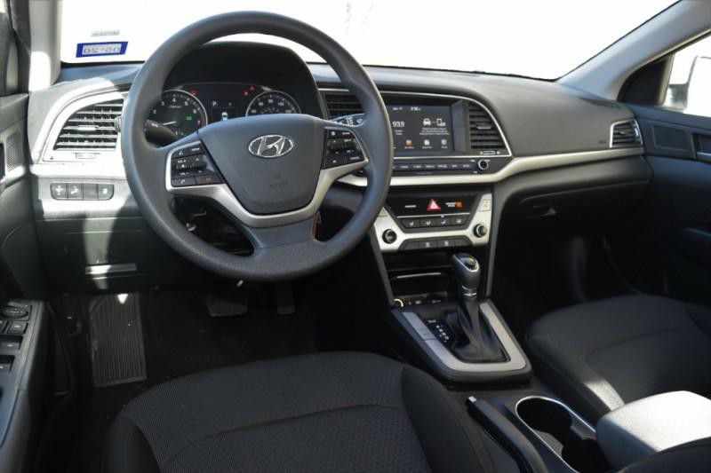 2018 Hyundai Elantra Image 10