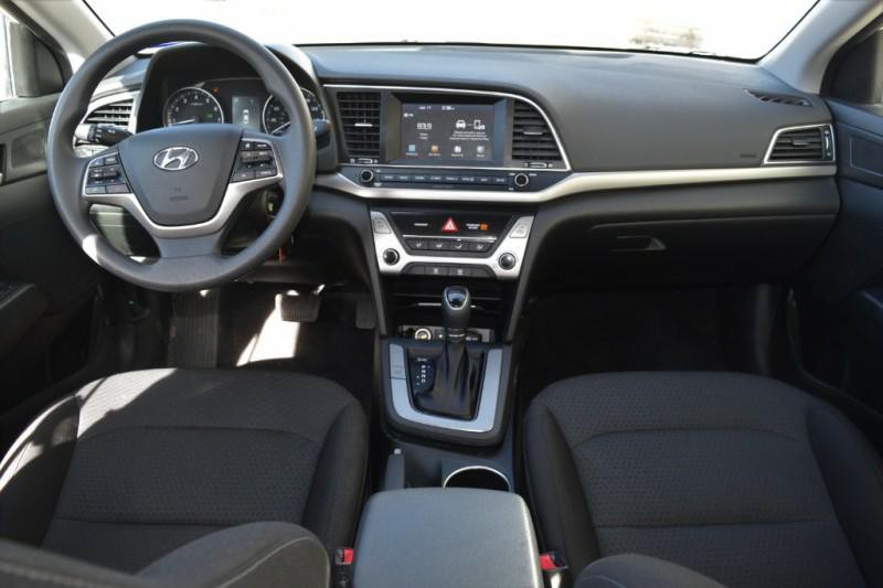 2018 Hyundai Elantra Image 11