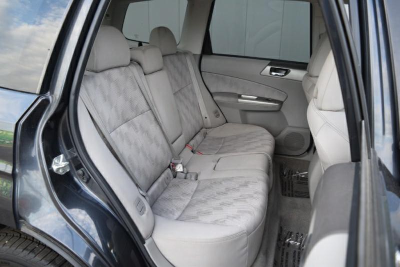 2010 Subaru Forester Image 8