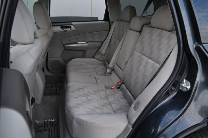 2010 Subaru Forester Image 10