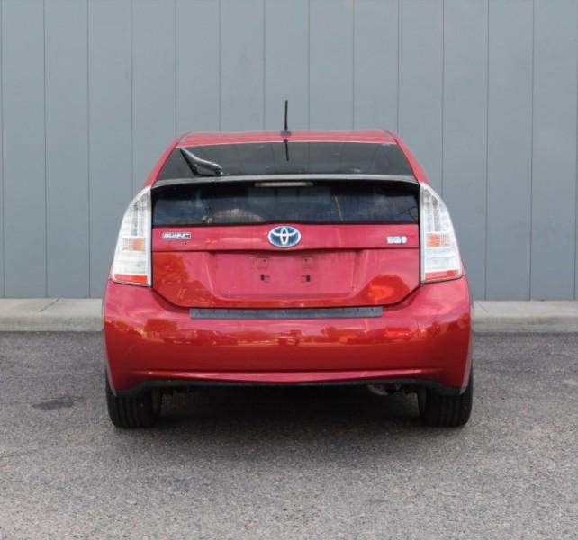 2010 Toyota Prius Image 2