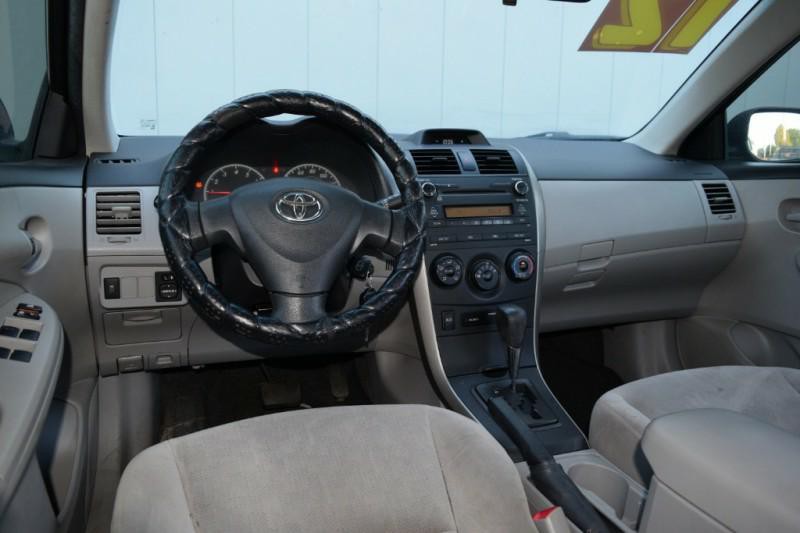 2012 Toyota Corolla Image 7
