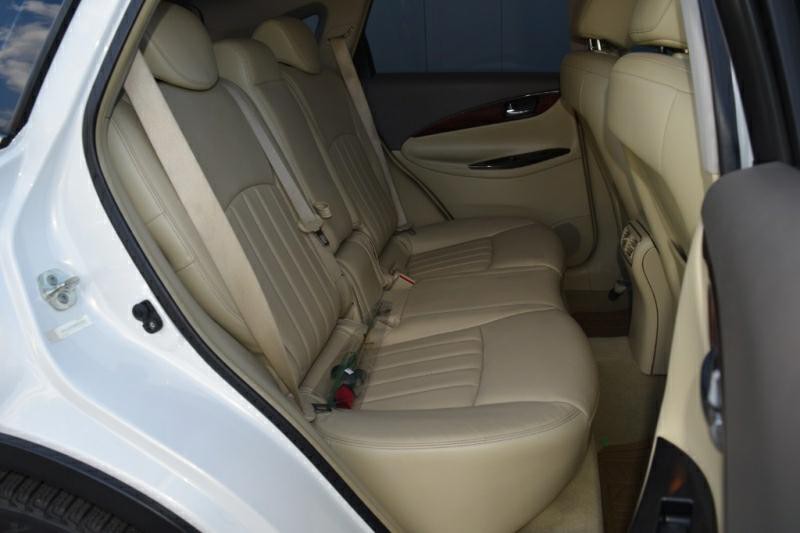 2008 INFINITI EX35 Image 9