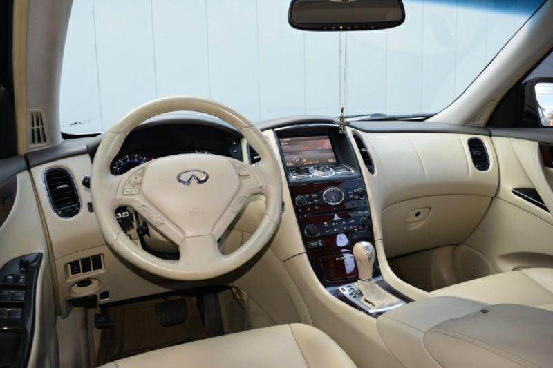 2008 INFINITI EX35 Image 11