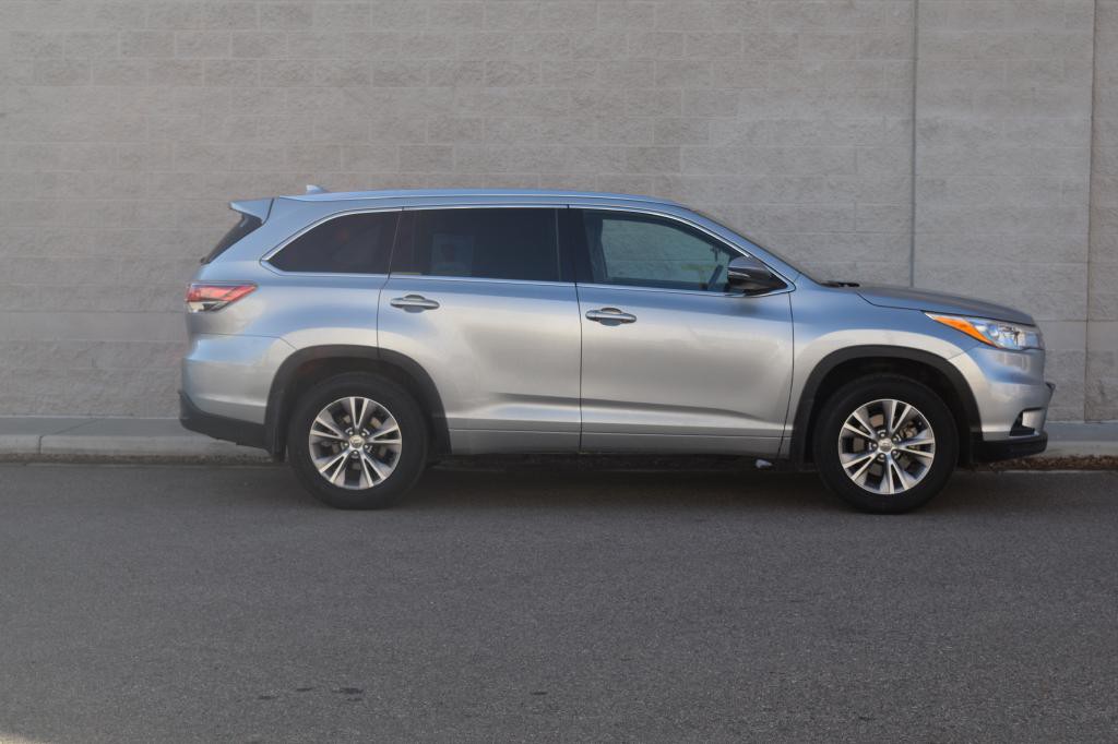 2015 Toyota Highlander Image 5